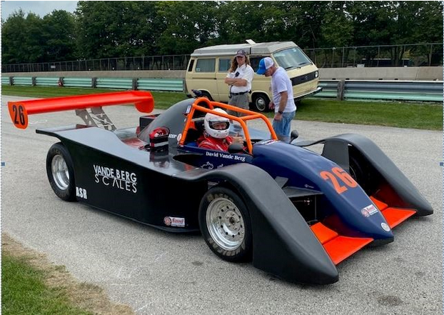 Formula Thunder on grid at Road America